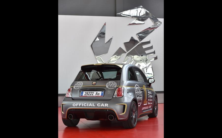  Abarth 695 Biposto Gumball 3000 2014 года  (фото 12 из 12)